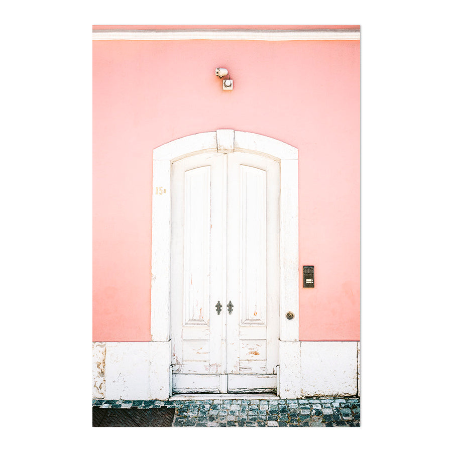 The White Door Lisbon by Raisa	Zwart