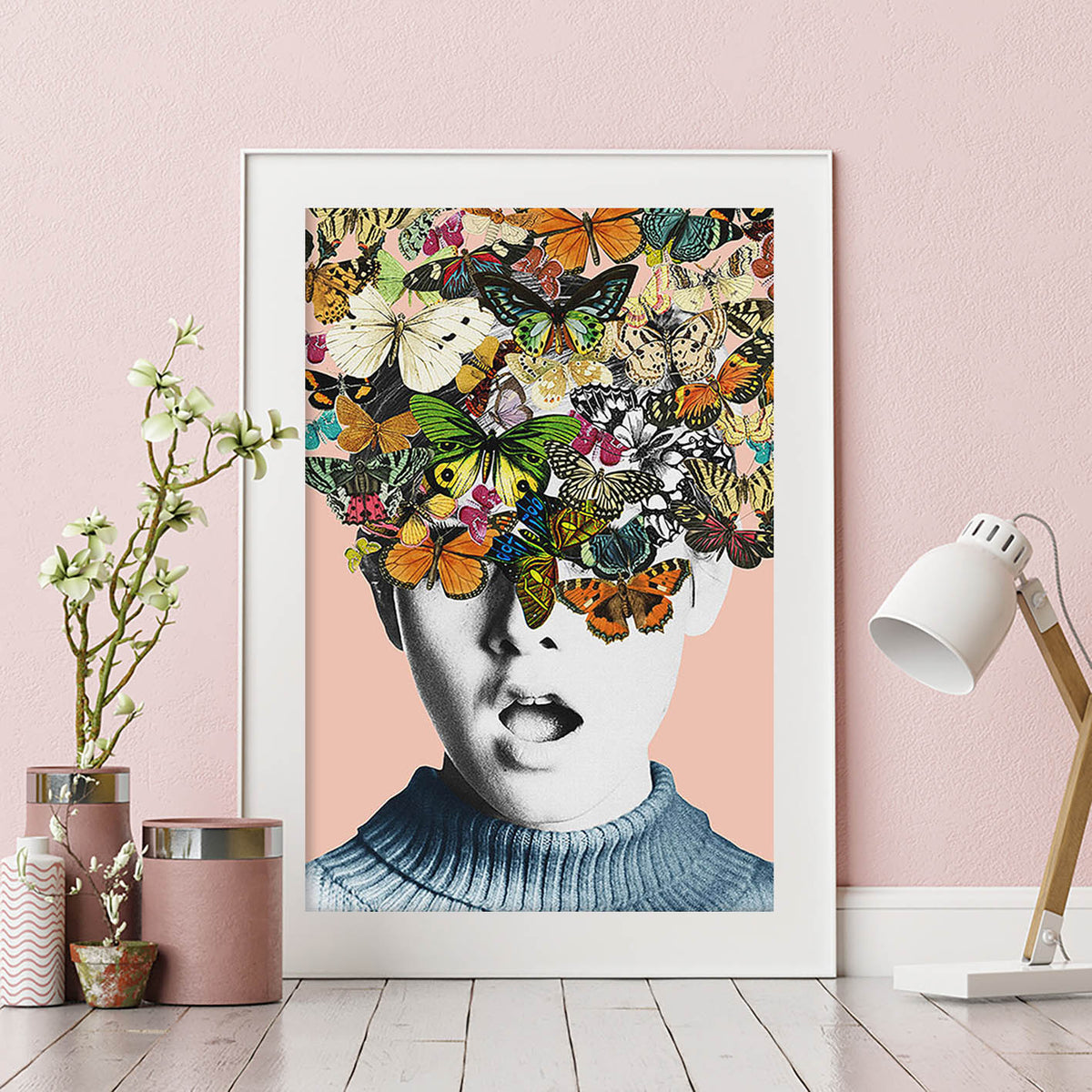 Twiggy Surprise by Frida Floral Studio