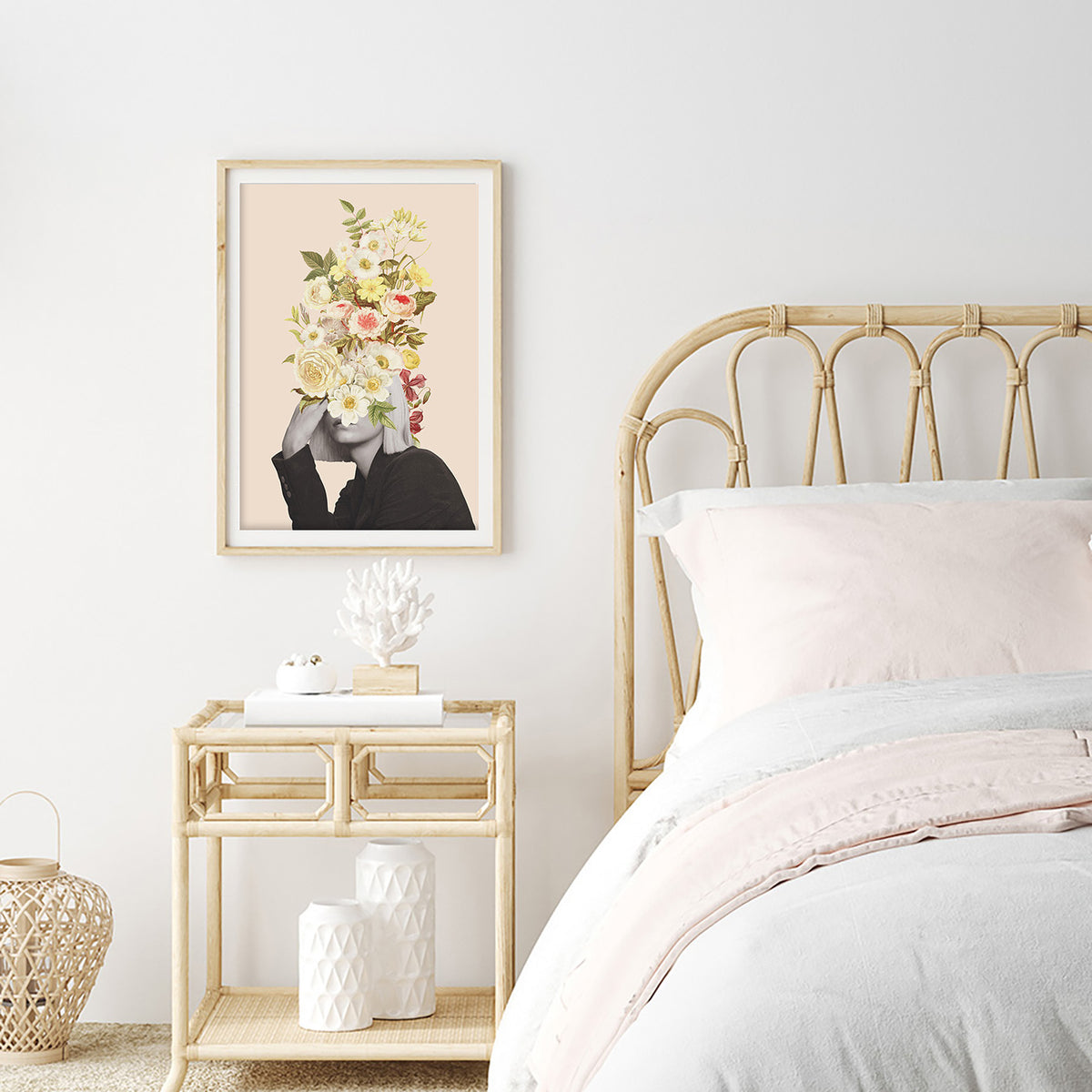 White Flowers Bouquet by Frida Floral Studio