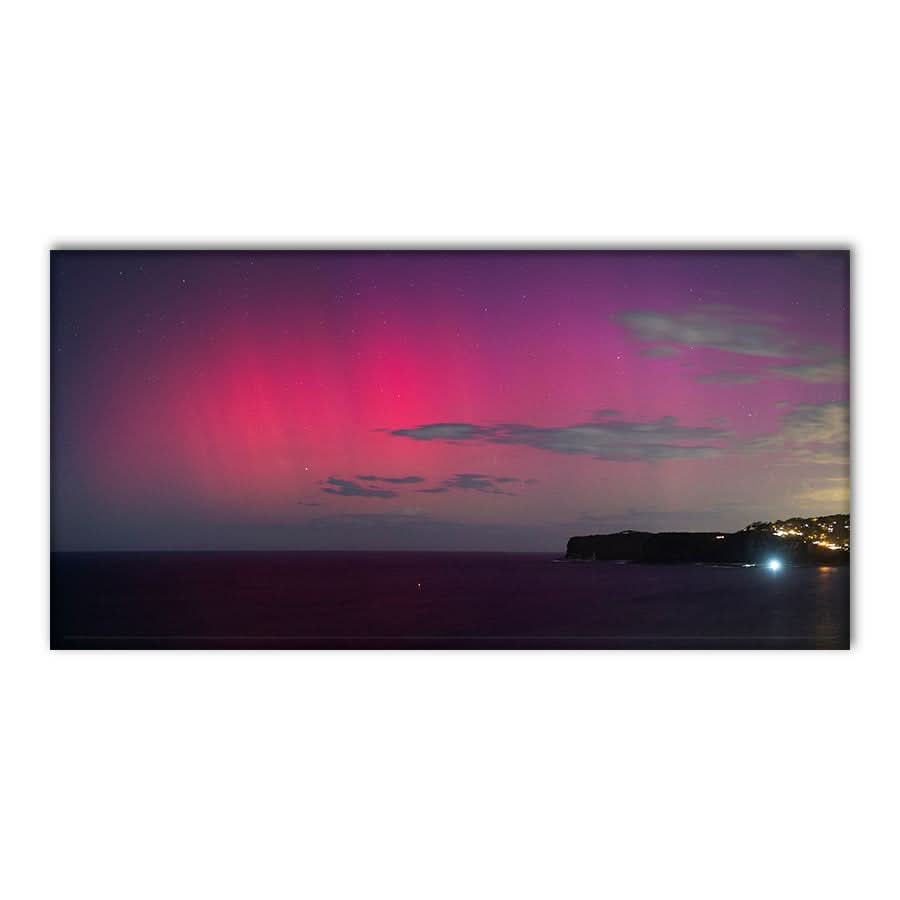 Aurora at Avoca by Stuart McAndrew