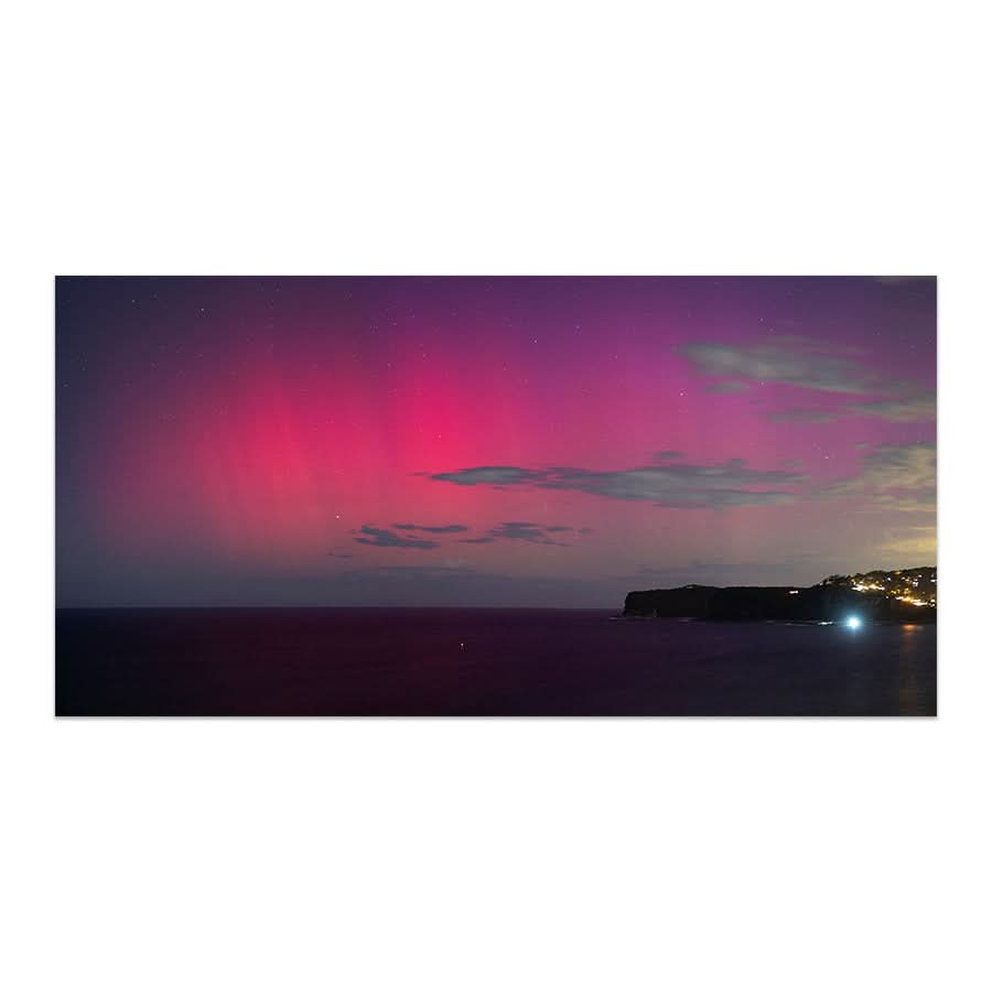 Aurora at Avoca by Stuart McAndrew