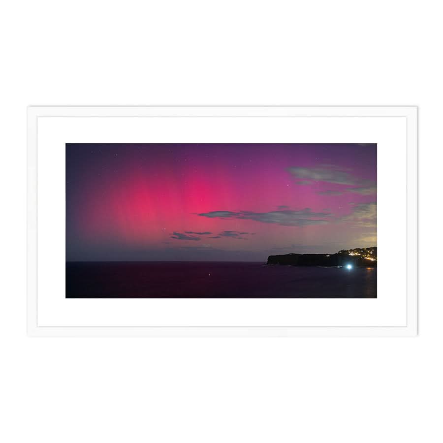 Aurora at Avoca by Stuart McAndrew