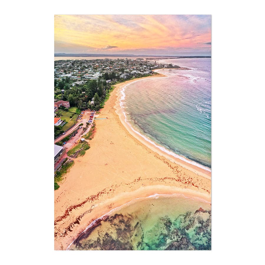 Sunset Moods at Toowoon Bay by Beata Young