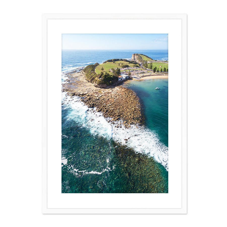 Skillion, Terrigal by Stu Elwin