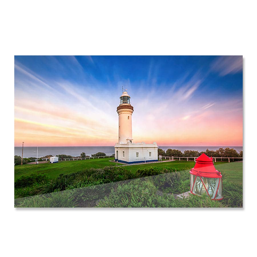 Norah Head Lighthouse by Steve Daggar